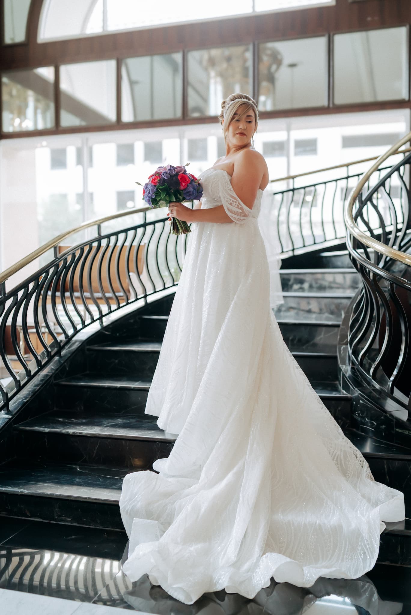 Annell Photo gallery image